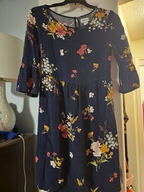 4/$25 Girls 10-12 Old Navy Navy Floral Midi Dress with Pink & Yellow Blooms